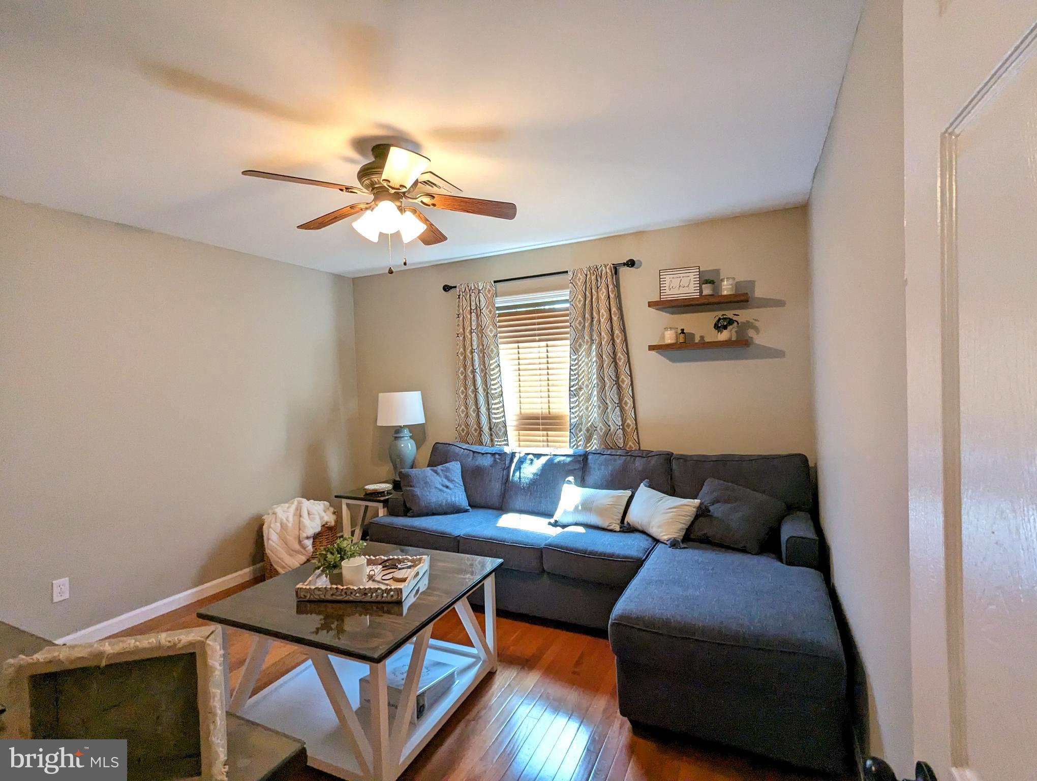 25 Maple Avenue Gettysburg, PA 17325 - Photo 23 of 35 a living room with furniture and a ceiling fan