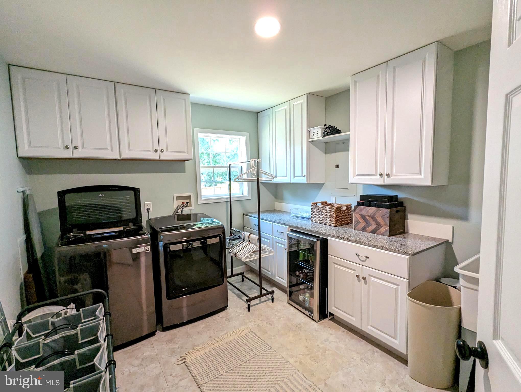 25 Maple Avenue Gettysburg, PA 17325 - Photo 28 of 35 a kitchen with cabinets appliances and a window