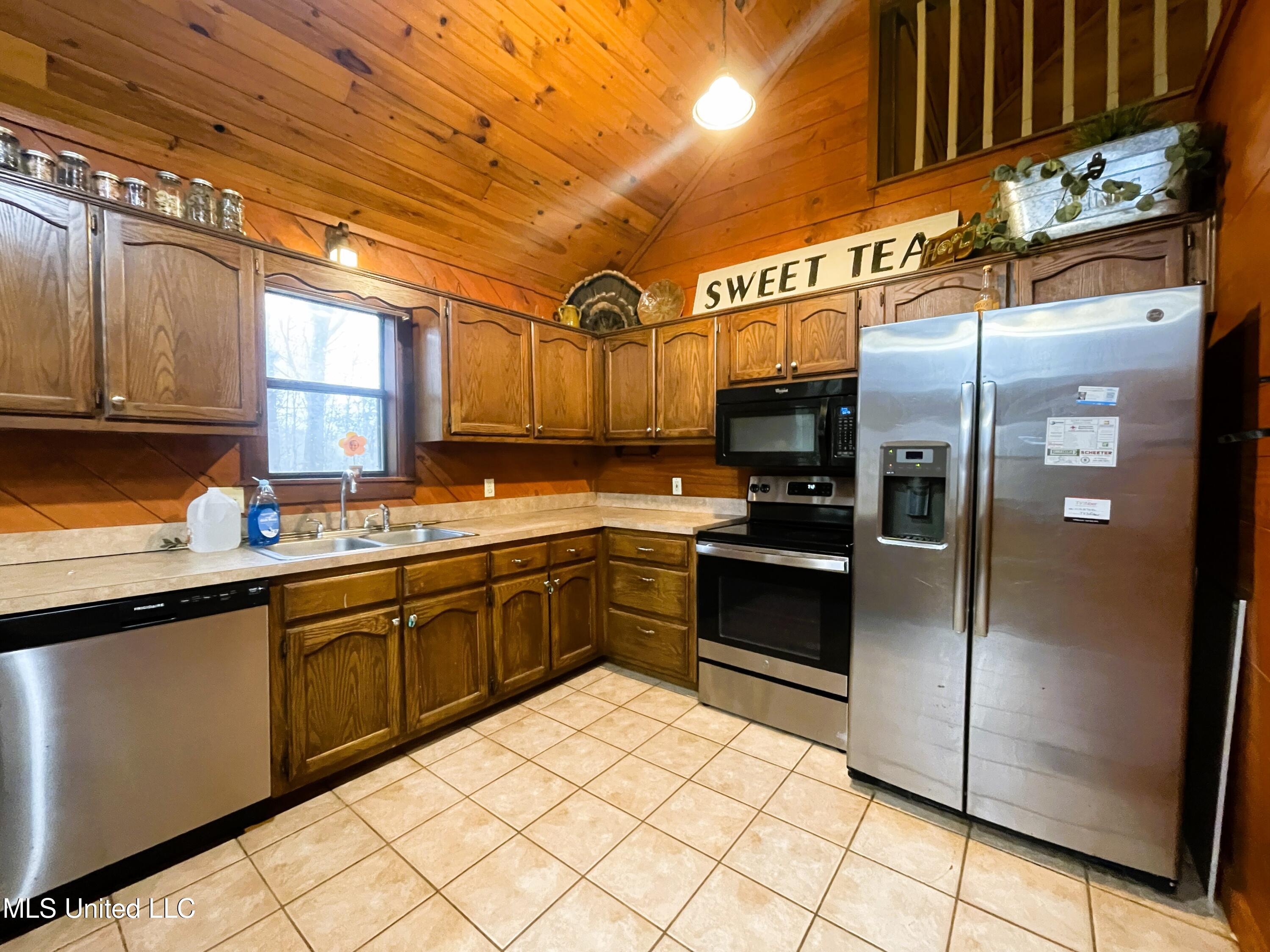 530 Arkabutla Dam Road Coldwater, MS 38618 - Photo 17 of 38 IMG_8849