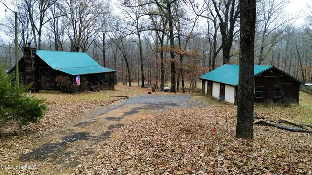 $290,000 | 530 Arkabutla Dam Road, Coldwater, MS 38618