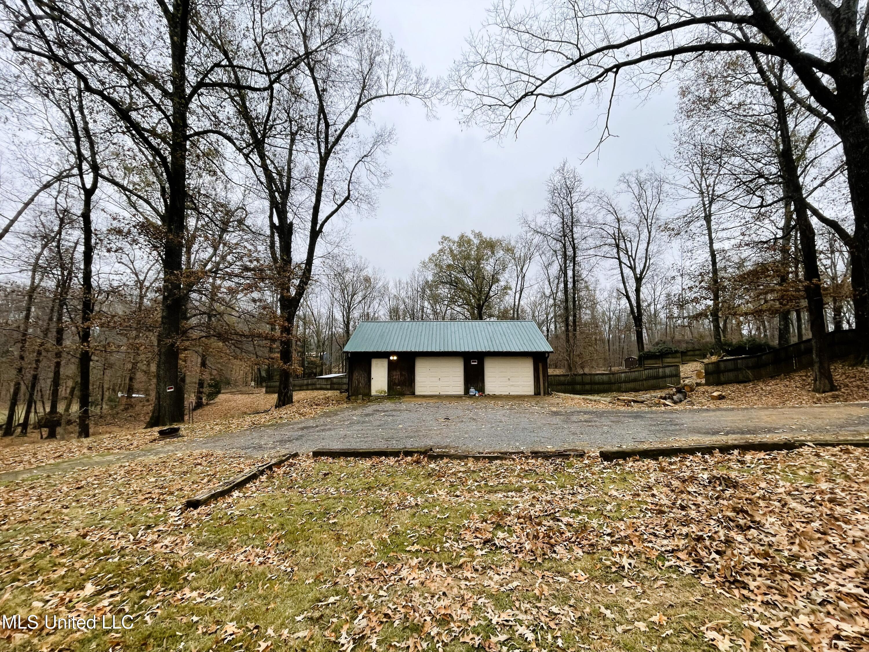530 Arkabutla Dam Road Coldwater, MS 38618 - Photo 5 of 38 IMG_8880