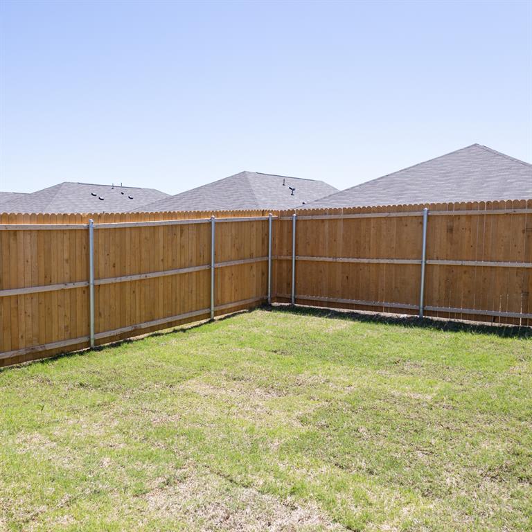 1012 Mountain Laurel Road Princeton, TX 75407 - Photo 14 of 18