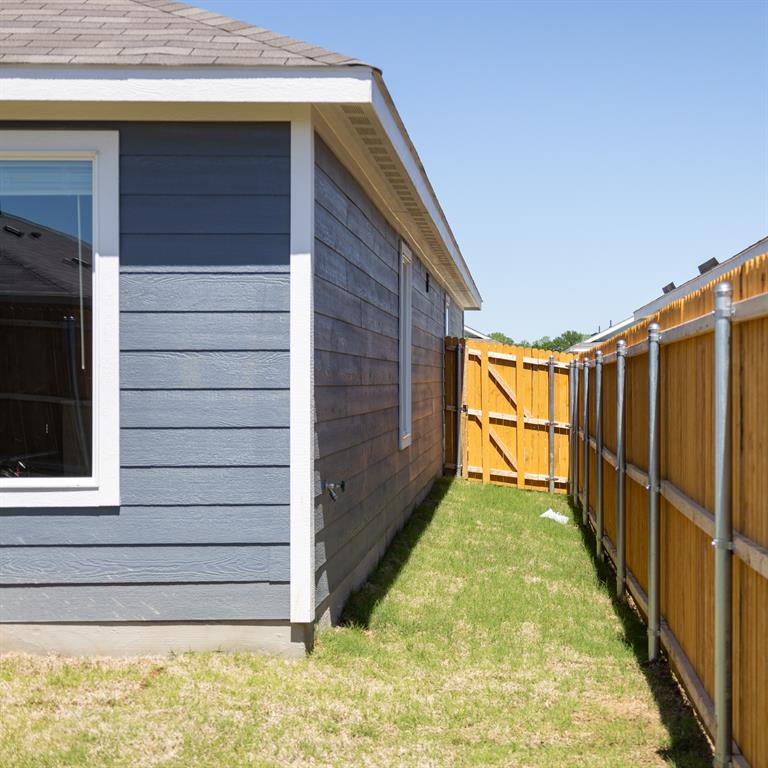 1012 Mountain Laurel Road Princeton, TX 75407 - Photo 15 of 18