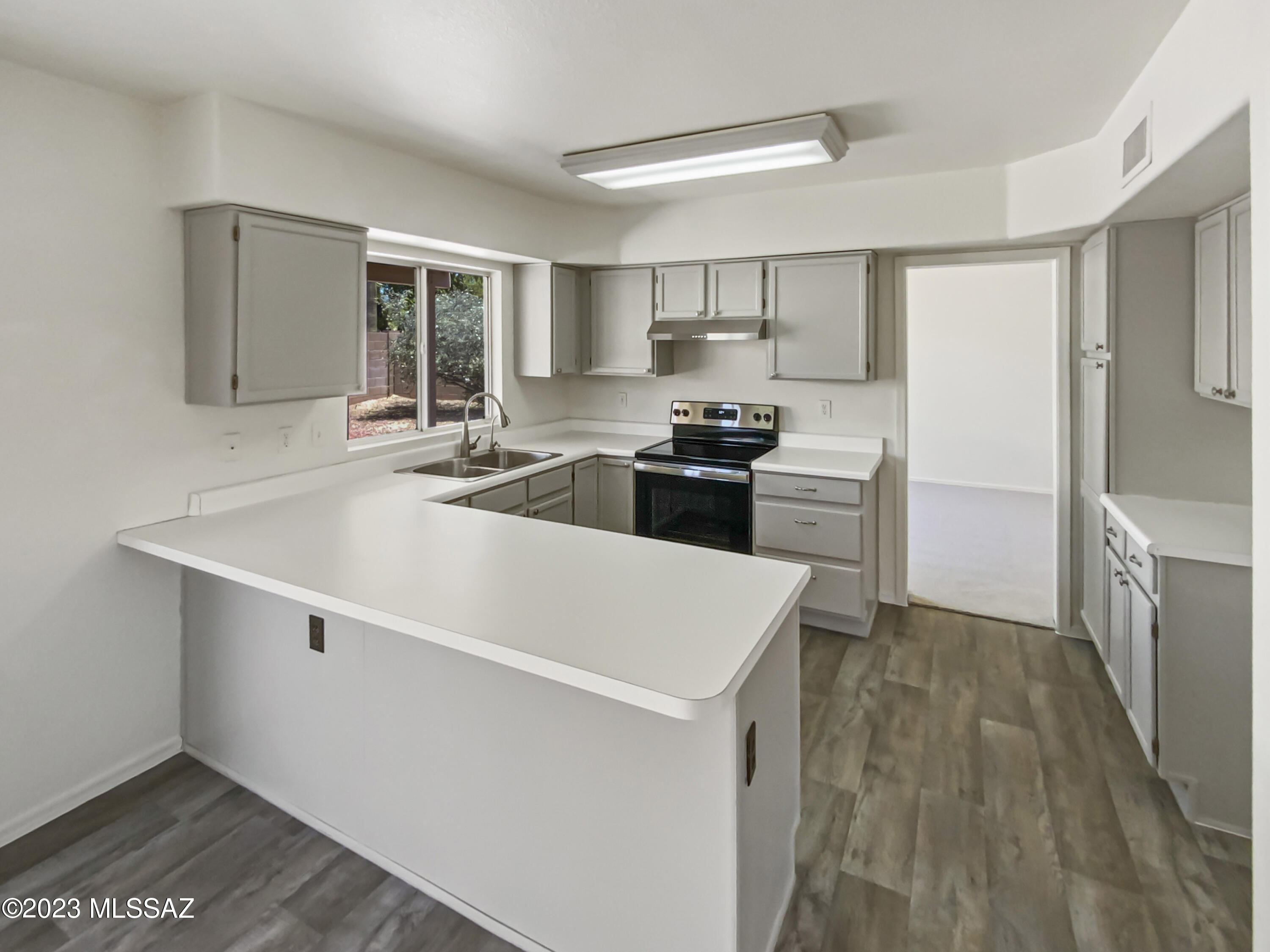 7316 West Maple Ridge Drive Tucson, AZ 85743 - Photo 11 of 19