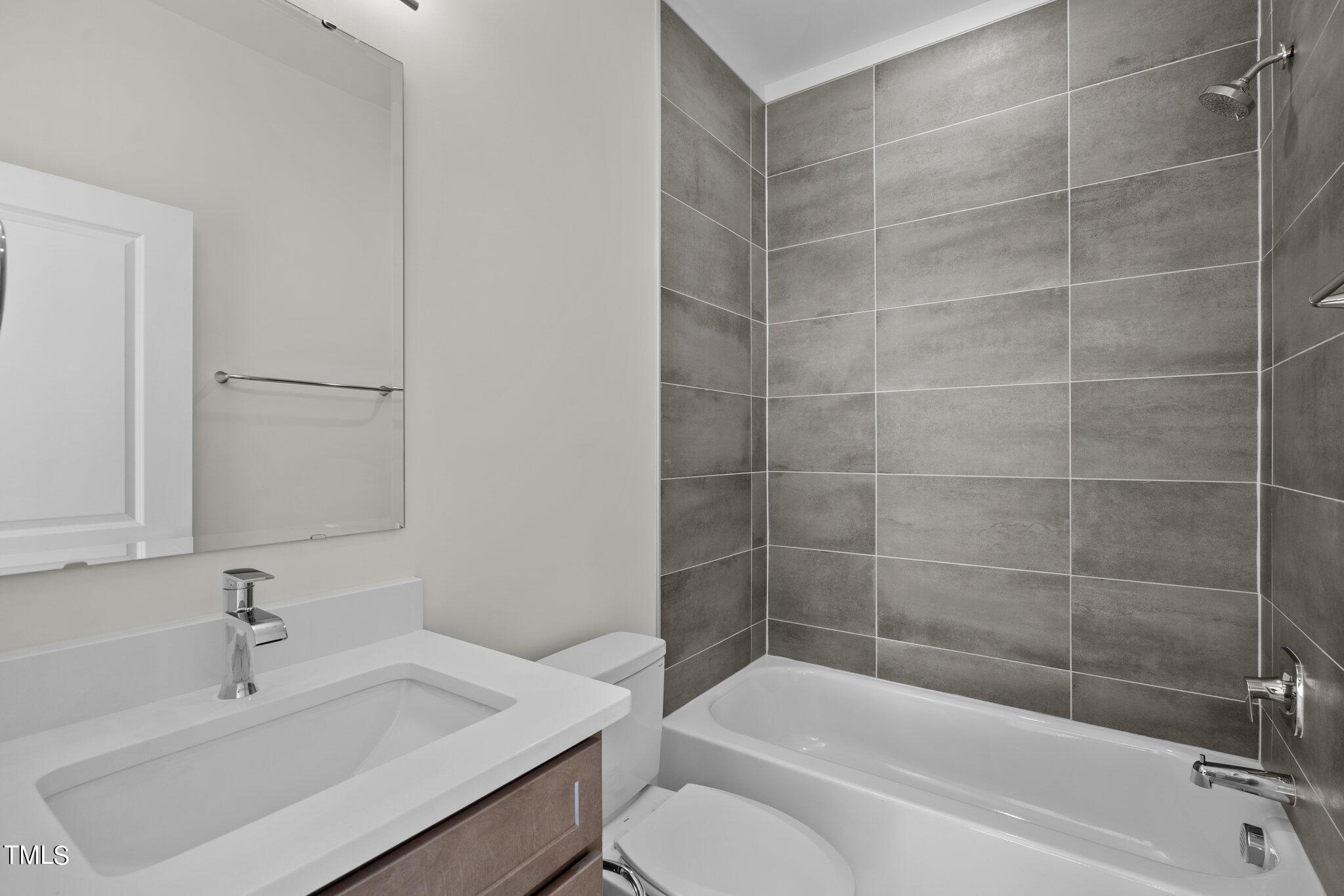 1200 Capability Drive, Unit 104 Raleigh, NC 27606 - Photo 19 of 41 19-web-or-mls-_NFP1525