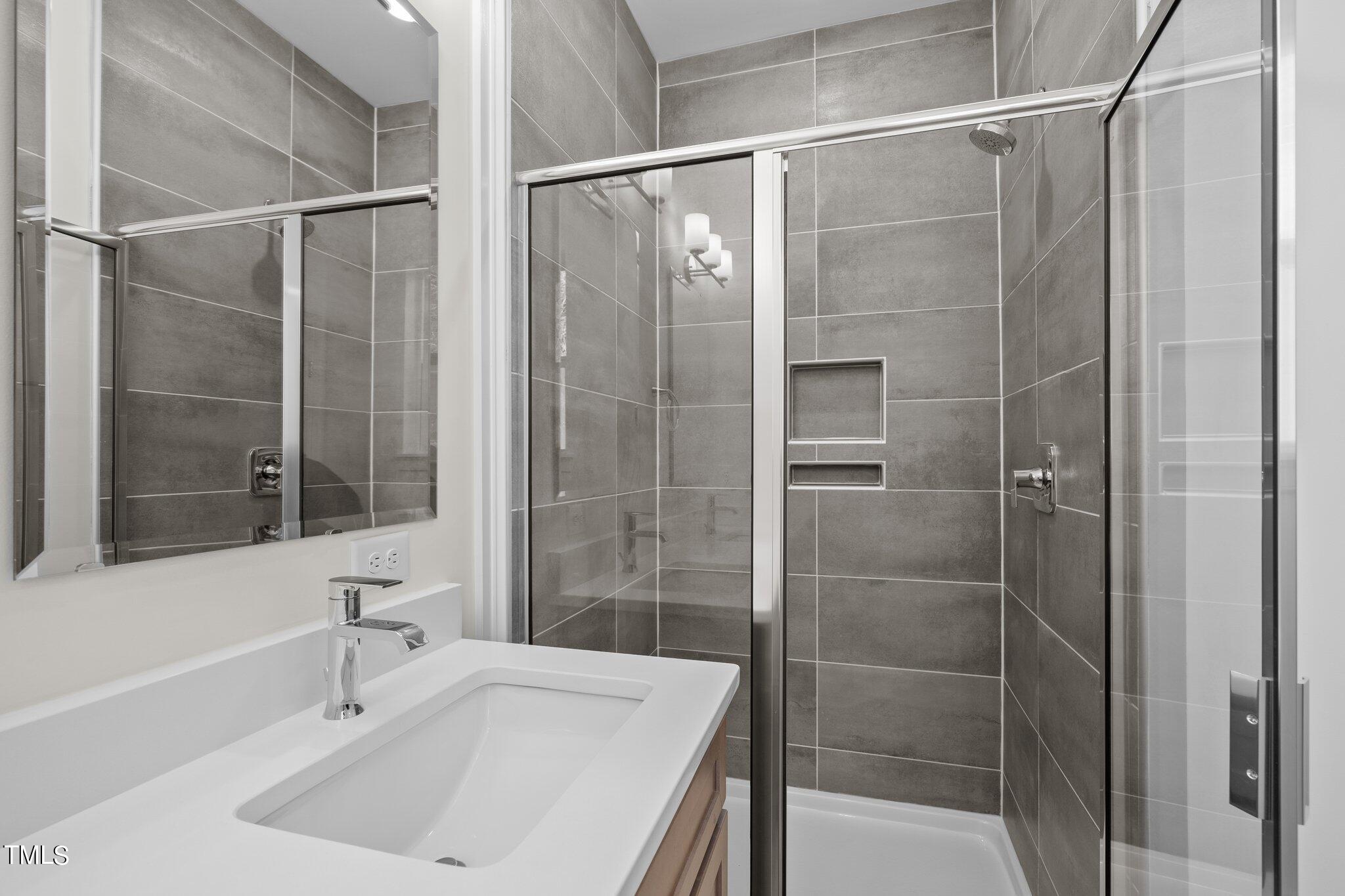 1200 Capability Drive, Unit 104 Raleigh, NC 27606 - Photo 26 of 41 26-web-or-mls-_NFP1546