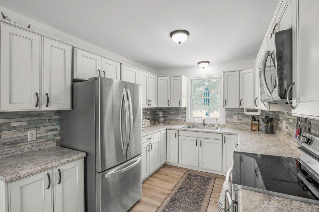 21856 Lake George Boulevard Anoka, MN 55303 - Photo 15 of 36