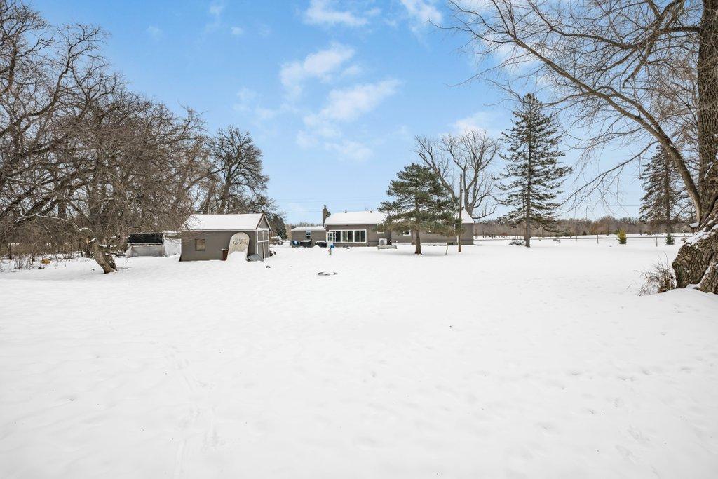 21856 Lake George Boulevard Anoka, MN 55303 - Photo 18 of 36