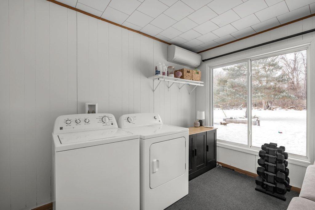 21856 Lake George Boulevard Anoka, MN 55303 - Photo 4 of 36