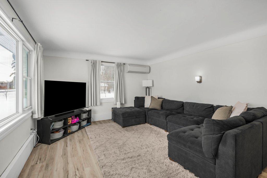 21856 Lake George Boulevard Anoka, MN 55303 - Photo 10 of 36