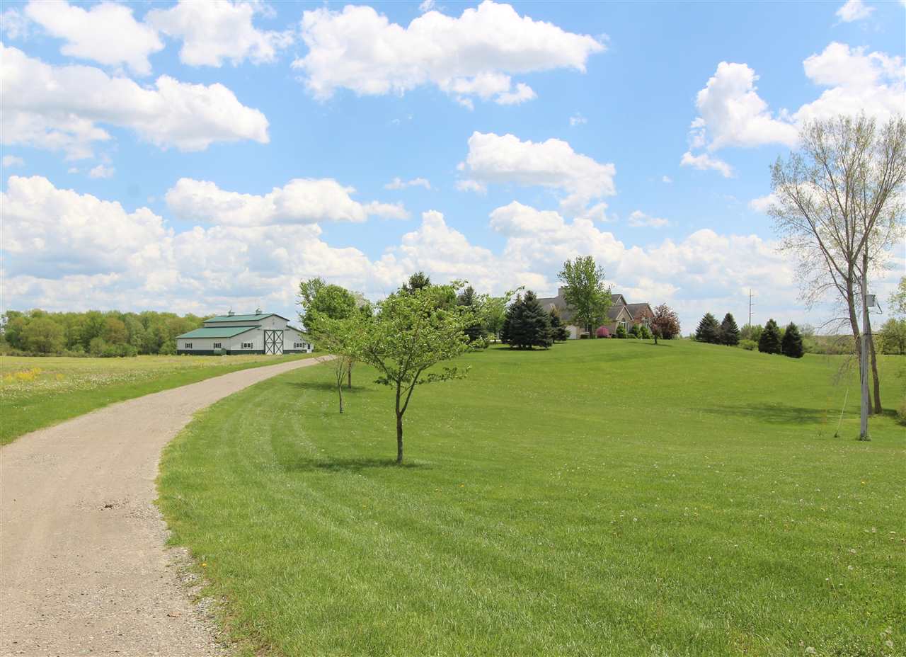 13305 Hogan Road Linden, MI 48451 - Photo 31 of 57