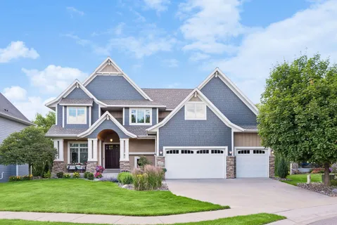 $1,200,000 | 16630 54th Court North, Plymouth, MN 55446