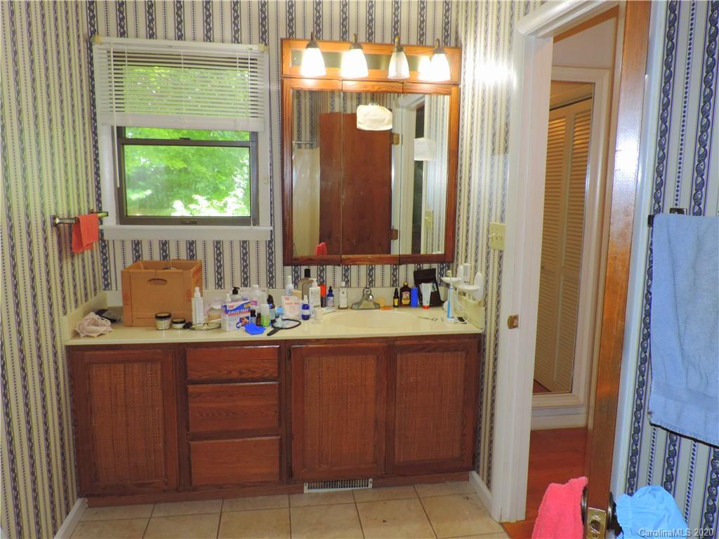 350 Gap Creek Road Fletcher, NC 28732 - Photo 24 of 32 Gallery Image 24