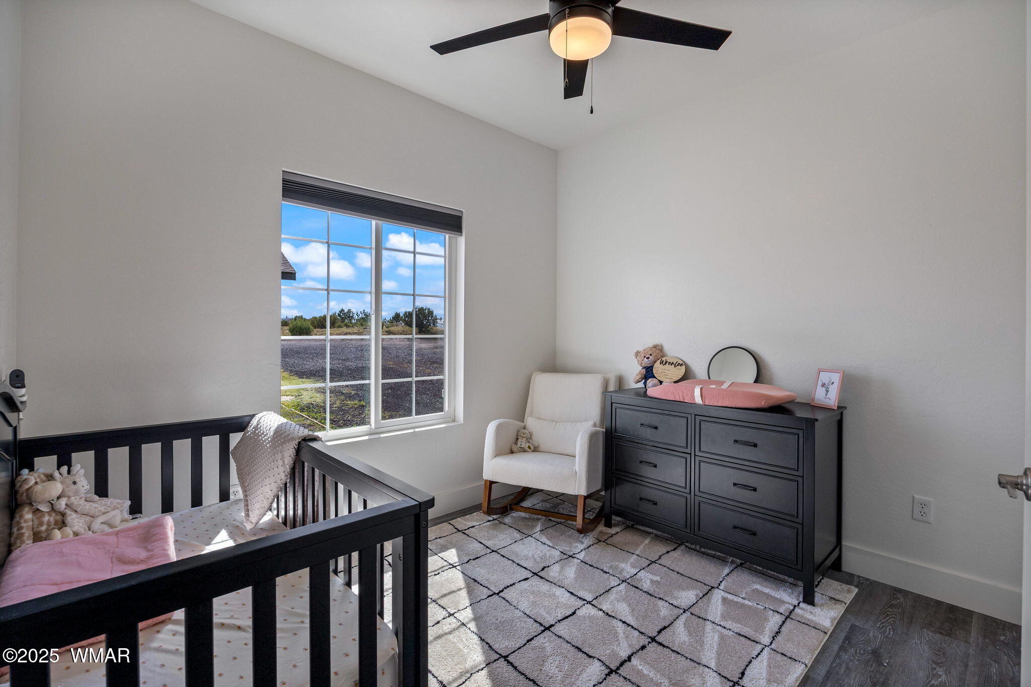 7106 Long Road Show Low, AZ 85901 - Photo 48 of 65 a view of a workspace with furniture and a window