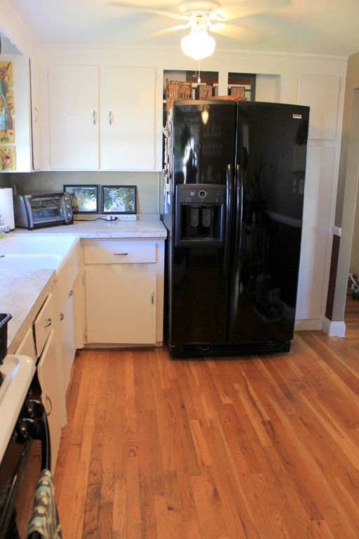 198 Kingsley Road Hull, MA 02045 - Photo 8 of 24 Gallery Image 8