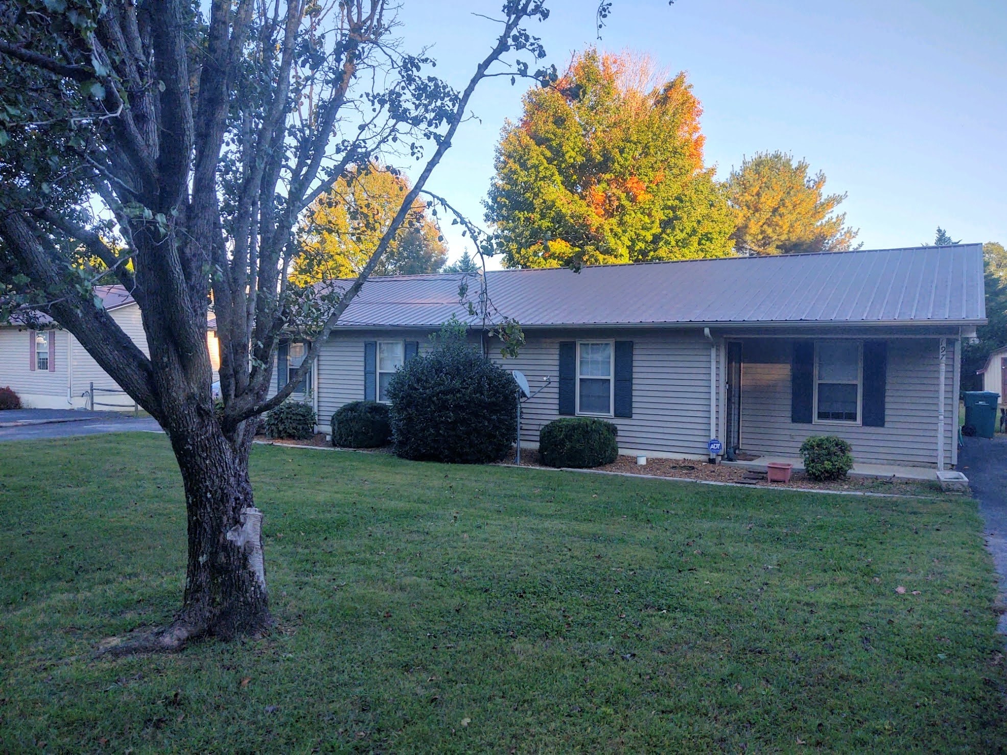 195 Utility Road Winchester, TN 37398 - Photo 2 of 16 Gallery Image 2
