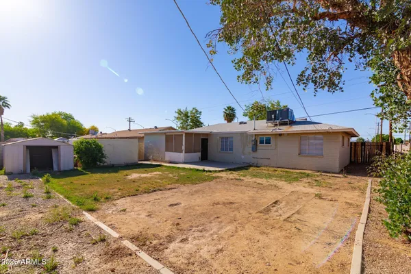$1,750 | 1335 East Broadway Road, Mesa, AZ 85204