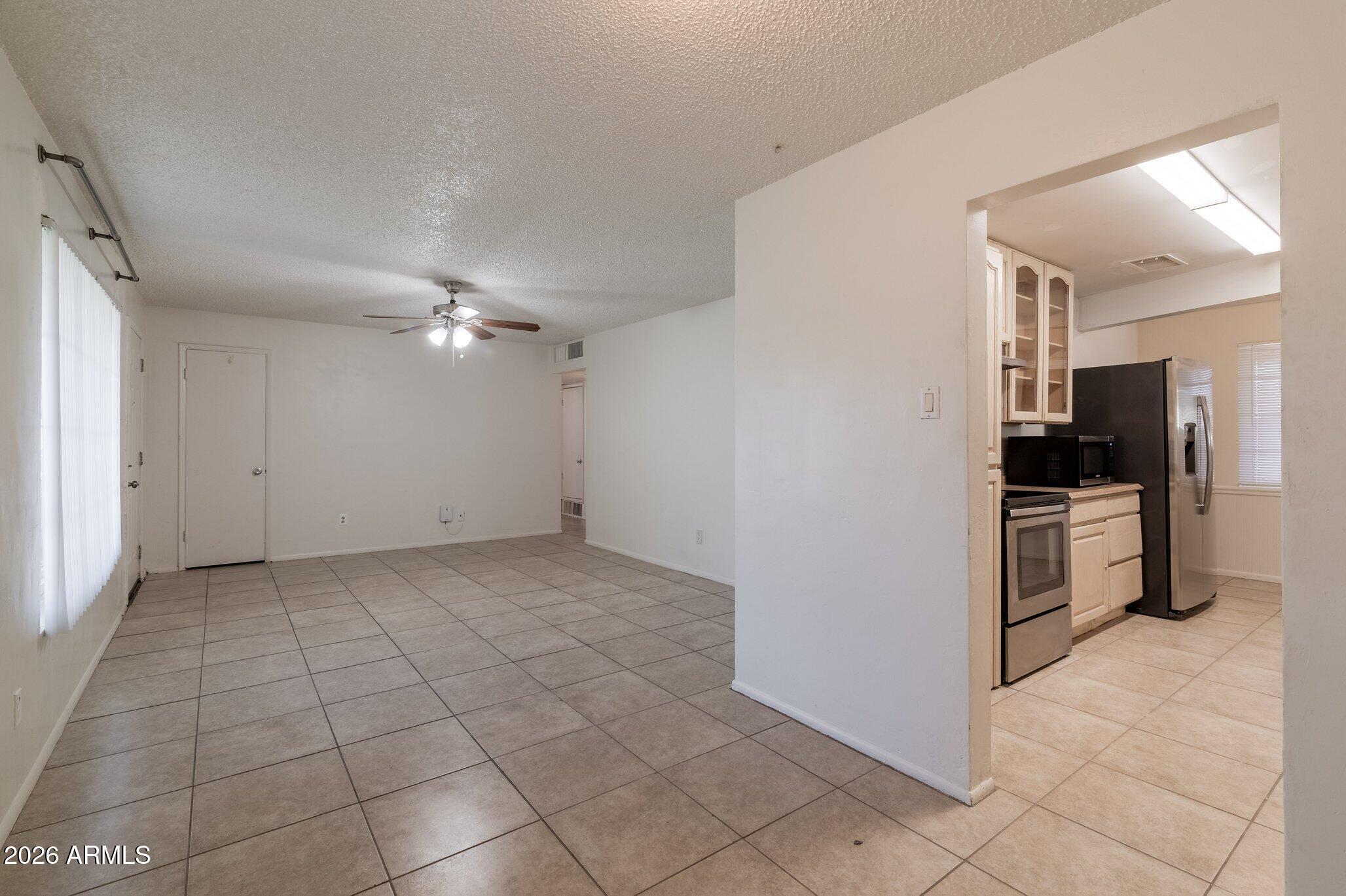 1335 East Broadway Road Mesa, AZ 85204 - Photo 7 of 23 Broadway Rd.