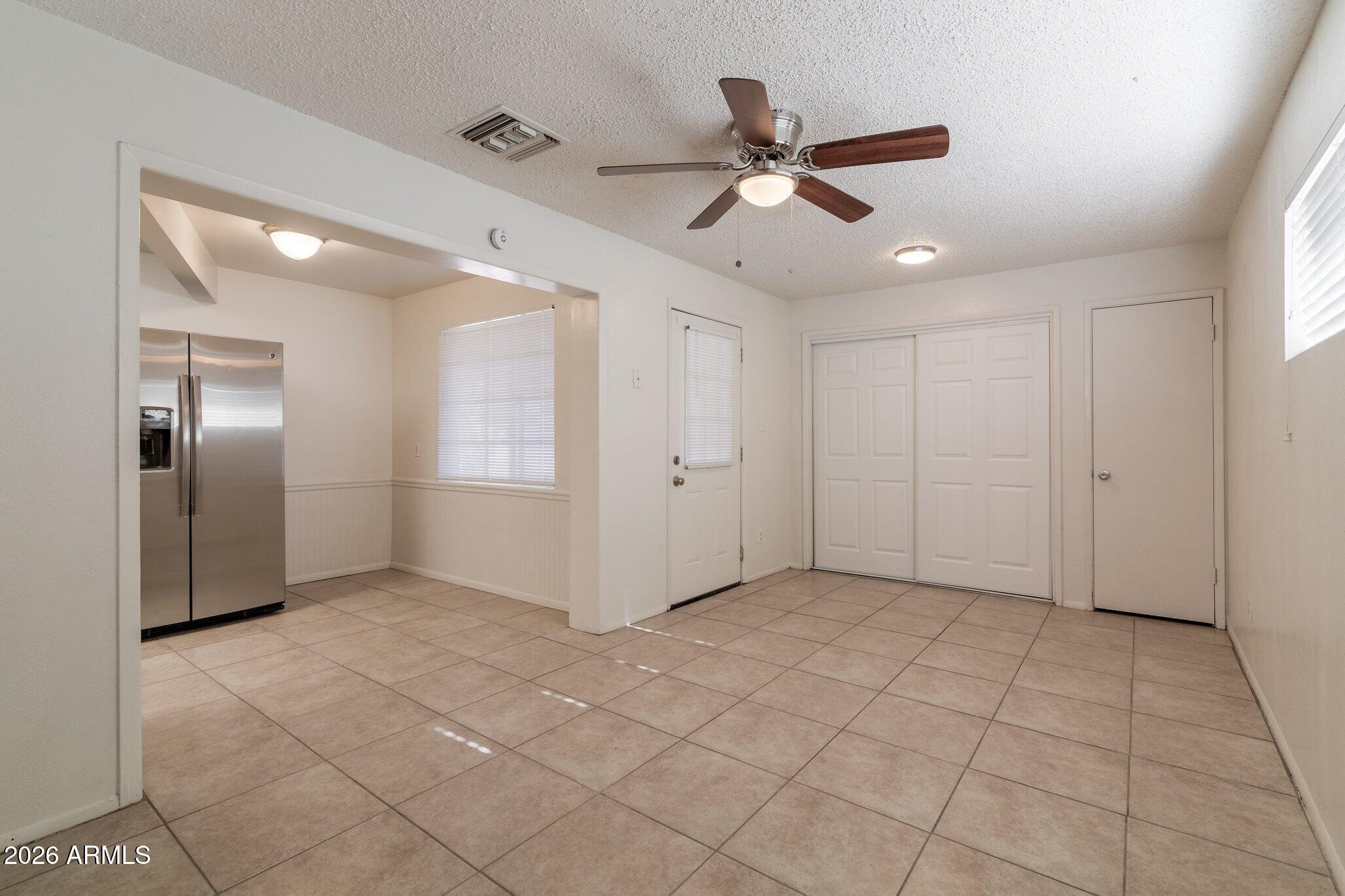 1335 East Broadway Road Mesa, AZ 85204 - Photo 8 of 23 Broadway Rd.