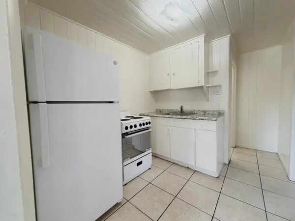 $1,300 | 436 48th Street, Unit A, West Palm Beach, FL 33407
