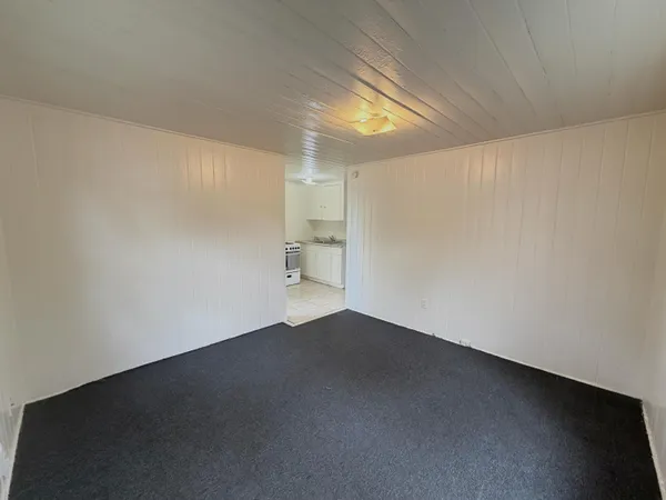 $1,300 | 436 48th Street, Unit A, West Palm Beach, FL 33407