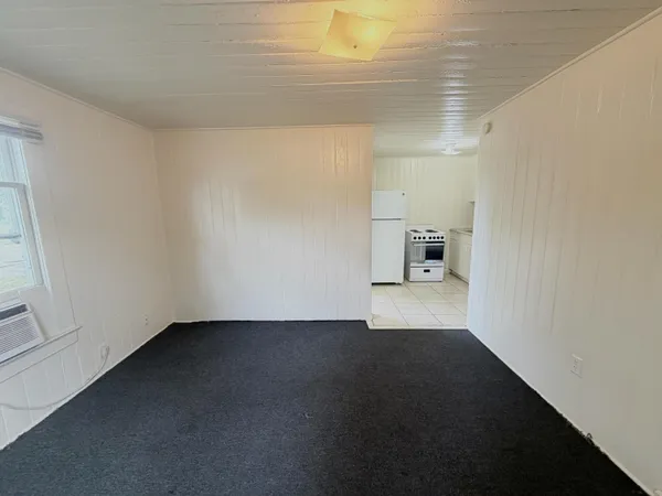 $1,300 | 436 48th Street, Unit A, West Palm Beach, FL 33407