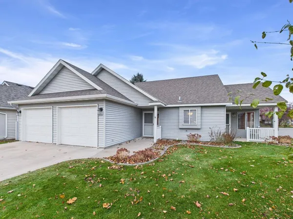 $230,000 | 801 Aspen Circle, Waite Park, MN 56387