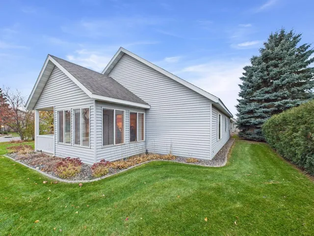 $237,500 | 801 Aspen Circle, Waite Park, MN 56387