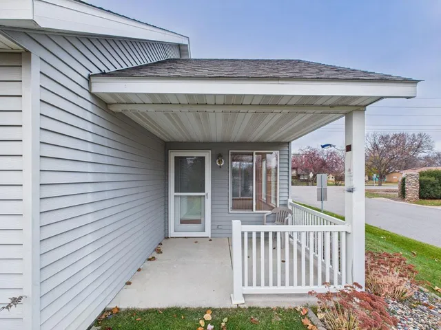 $237,500 | 801 Aspen Circle, Waite Park, MN 56387