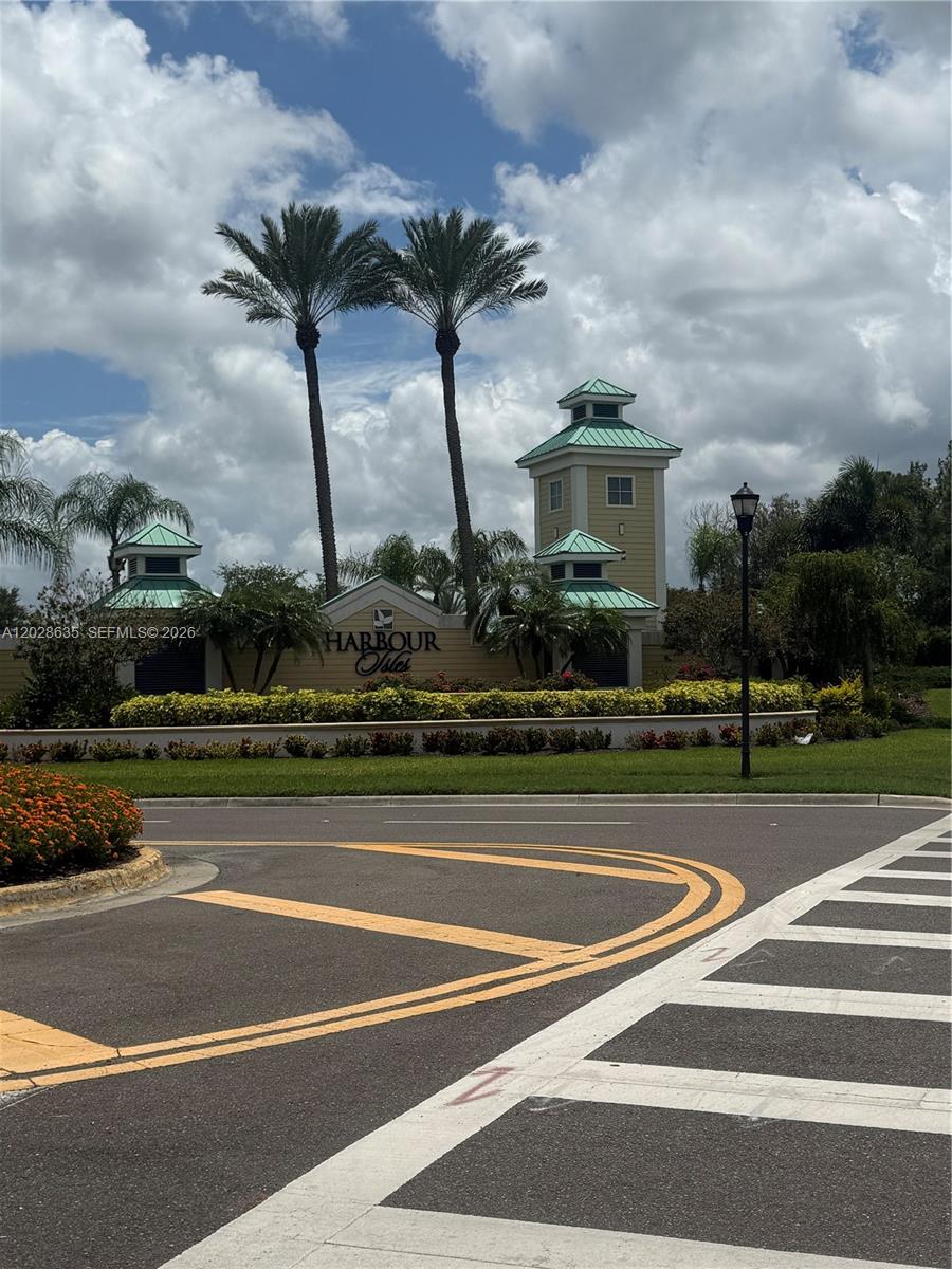 342 Star Shell Drive Apollo Beach, FL 33572 - Photo 9 of 24