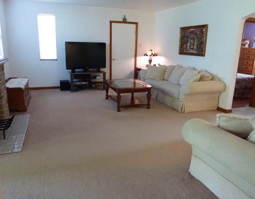 24 Tidball Road Pittsburgh, PA 15205 - Photo 2 of 18 Living Room. Open floor plan with large rooms.