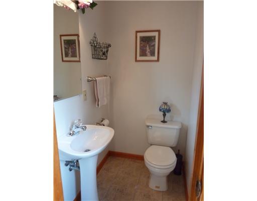 24 Tidball Road Pittsburgh, PA 15205 - Photo 6 of 18 Partial Bath. First floor updated powder room