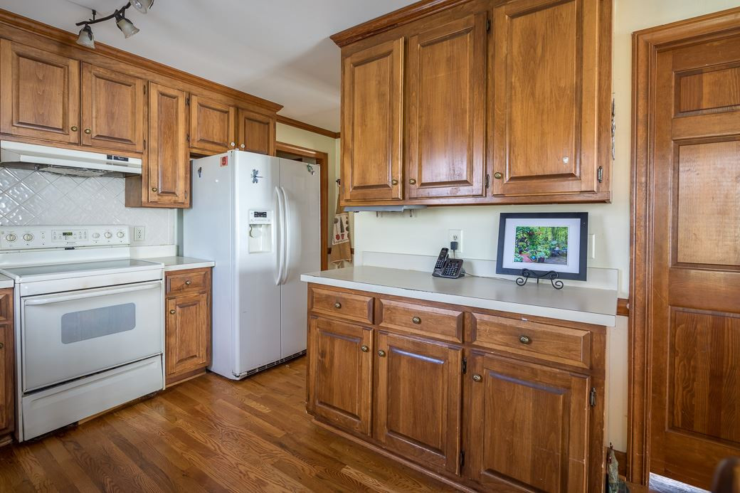 4400 Ennismore Circle Raleigh, NC 27613 - Photo 8 of 23 Kitchen