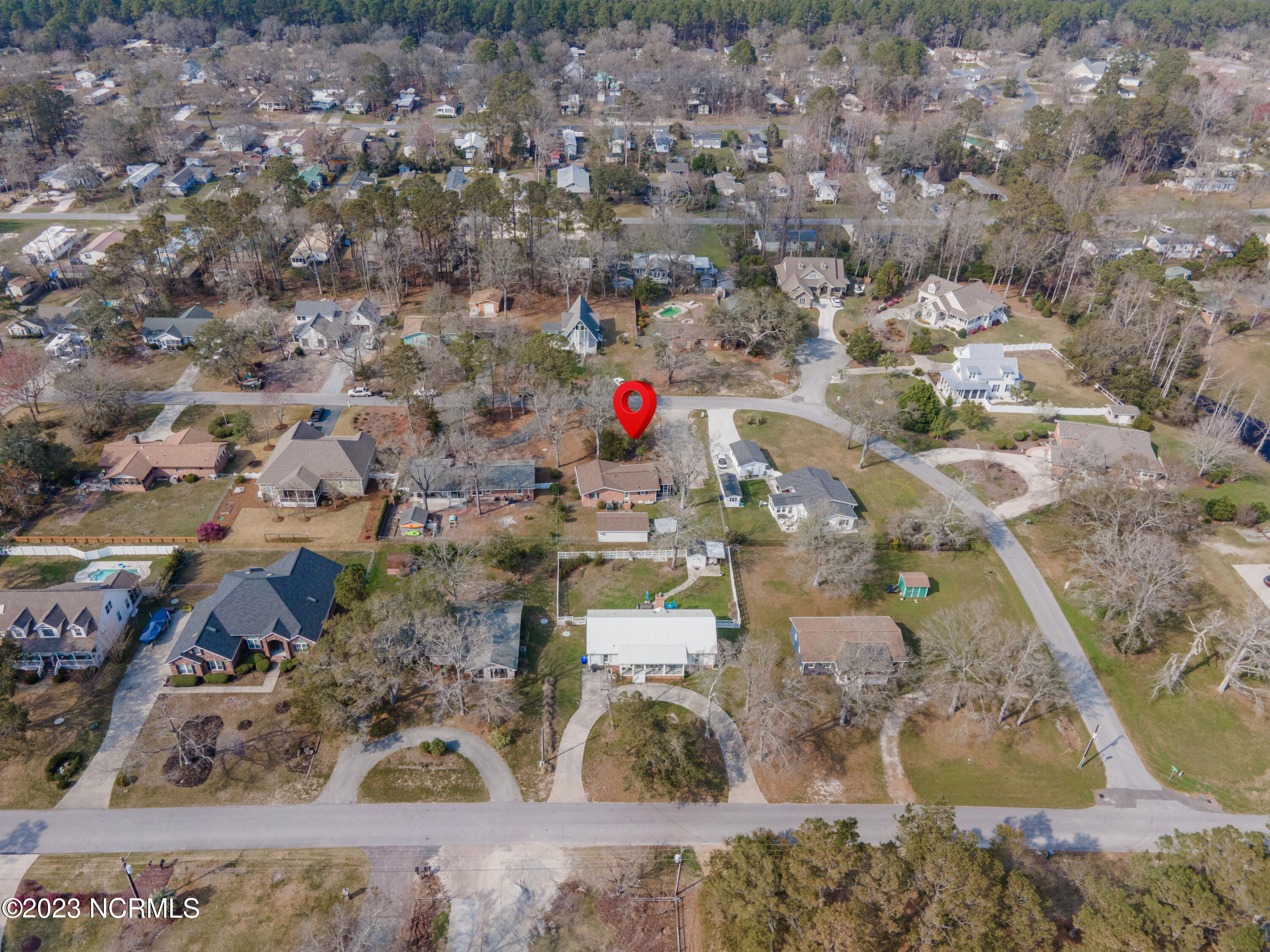 220 Azalea Circle Sunset Beach, NC 28468 - Photo 7 of 42 220 Azalea Cir -39