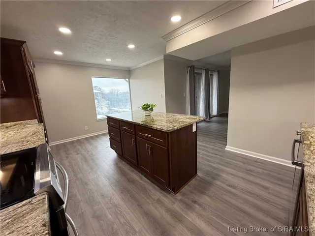 $153,000 | 53 Lakeshore Drive, Clarksville, IN 47129