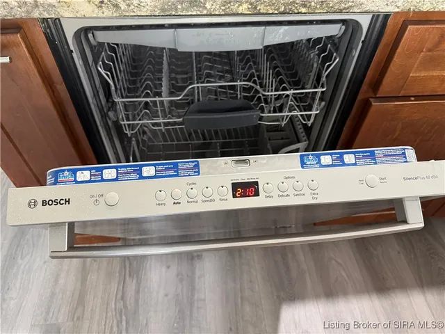 $153,000 | 53 Lakeshore Drive, Clarksville, IN 47129