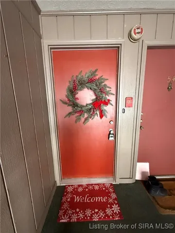 $153,000 | 53 Lakeshore Drive, Clarksville, IN 47129