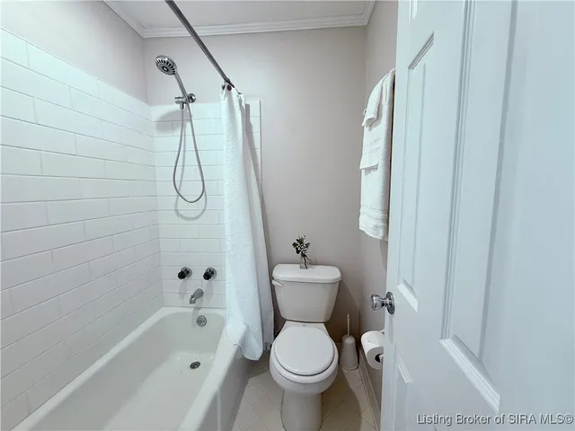 $153,000 | 53 Lakeshore Drive, Clarksville, IN 47129