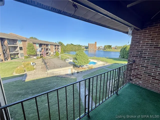 $153,000 | 53 Lakeshore Drive, Clarksville, IN 47129