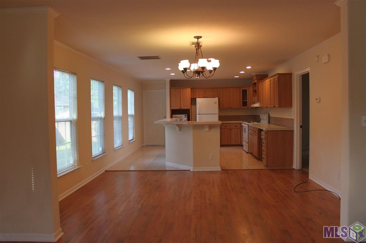 9351 Foster Road Baton Rouge, LA 70811 - Photo 2 of 23