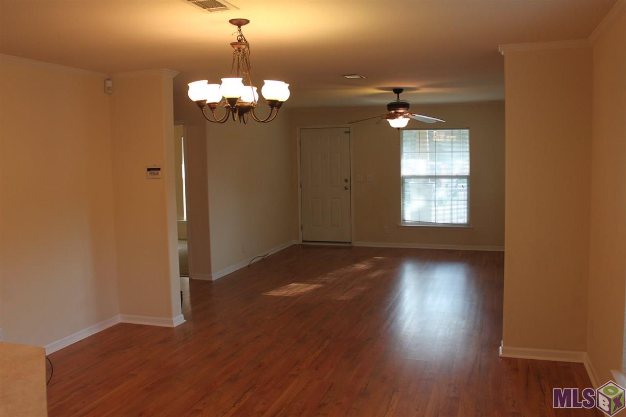 9351 Foster Road Baton Rouge, LA 70811 - Photo 8 of 23