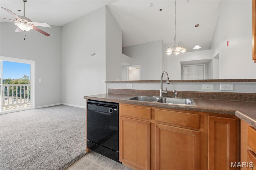 5300 Spring River Drive O'Fallon, MO 63368 - Photo 16 of 44