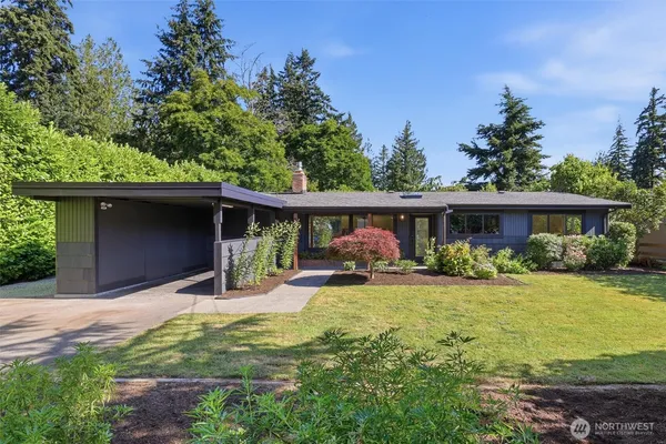 $935,000 | 9701 226th Place Southwest, Edmonds, WA 98020
