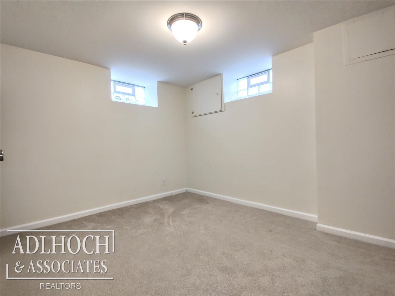 430 Touraine Road Grosse Pointe Farms, MI 48236 - Photo 16 of 18