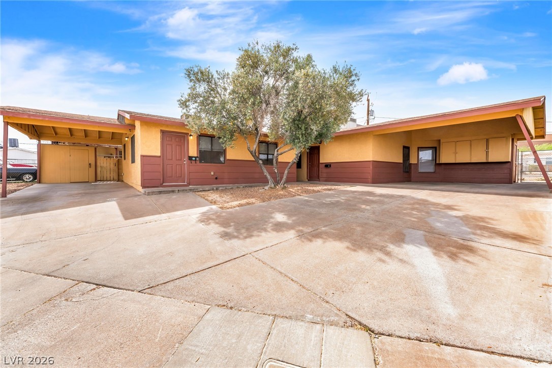 242 Nebraska Avenue Henderson, NV 89015 - Photo 3 of 46 Unit B on left, Unit A to the right