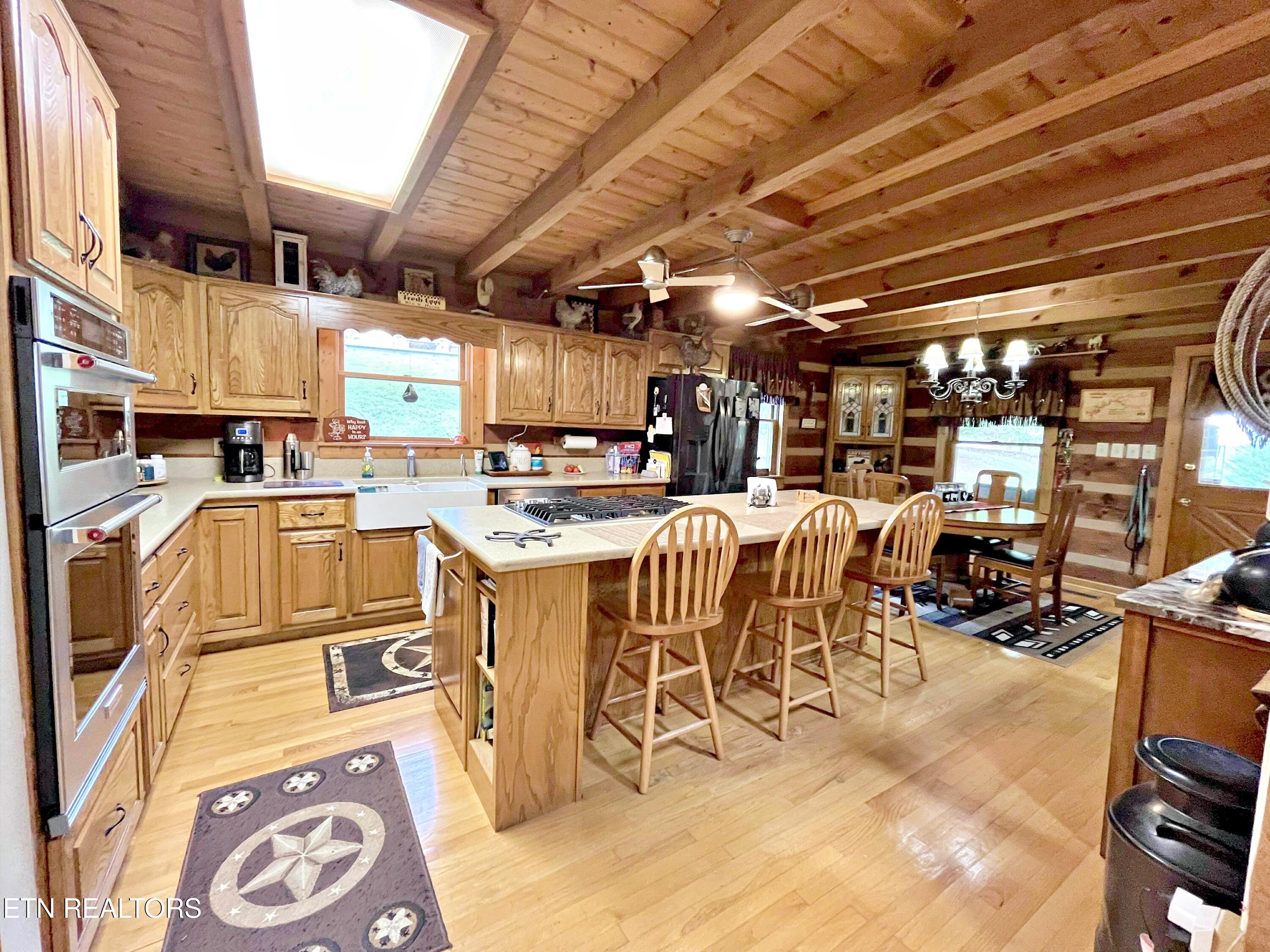 2340 Red Cloud Road Ten Mile, TN 37880 - Photo 34 of 60 010b3d70-6cbb-4767-8b52-40fdf79d75ad