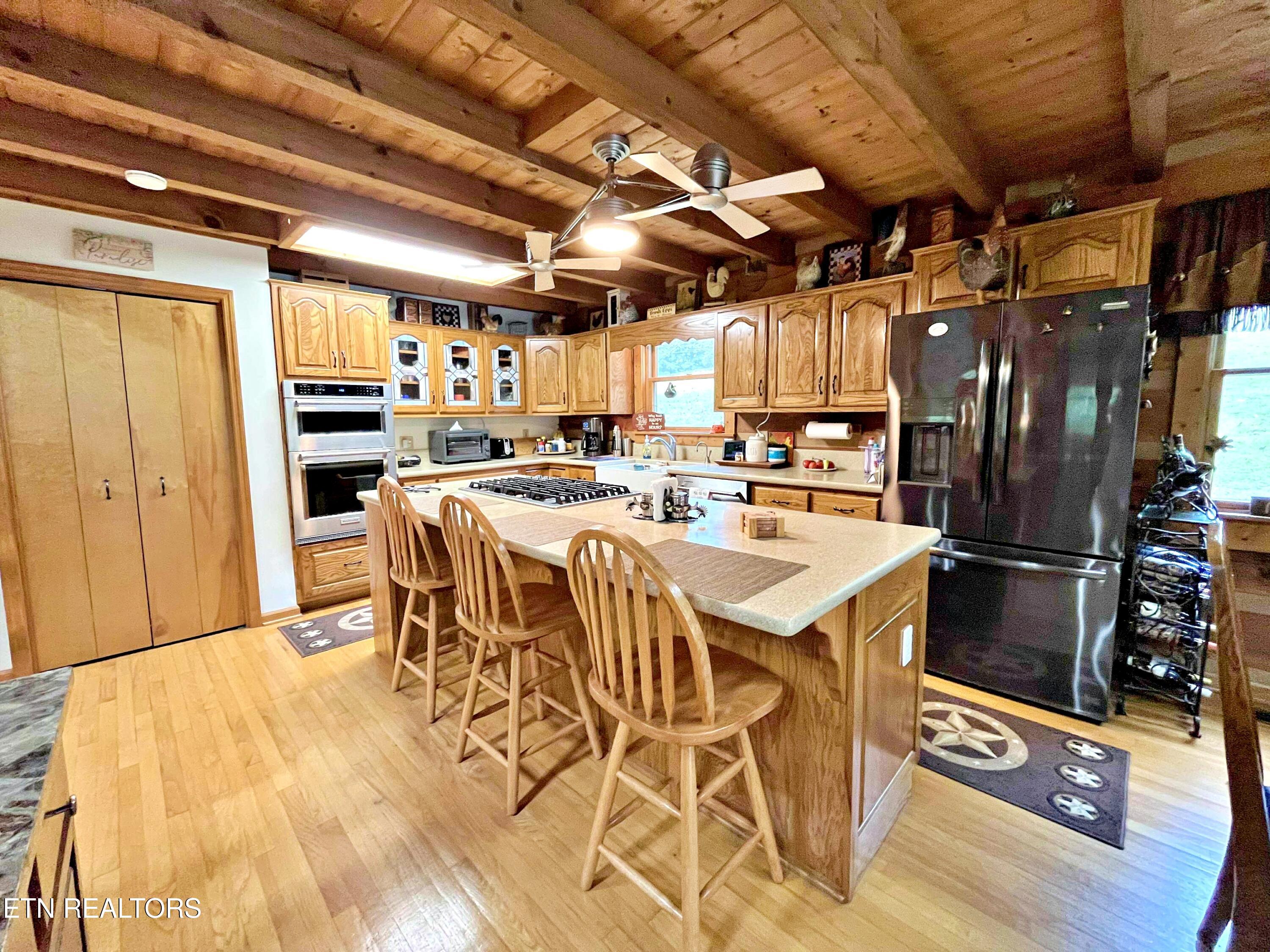 2340 Red Cloud Road Ten Mile, TN 37880 - Photo 35 of 60 063ae74a-d9d2-4696-addd-e71668f30a2a