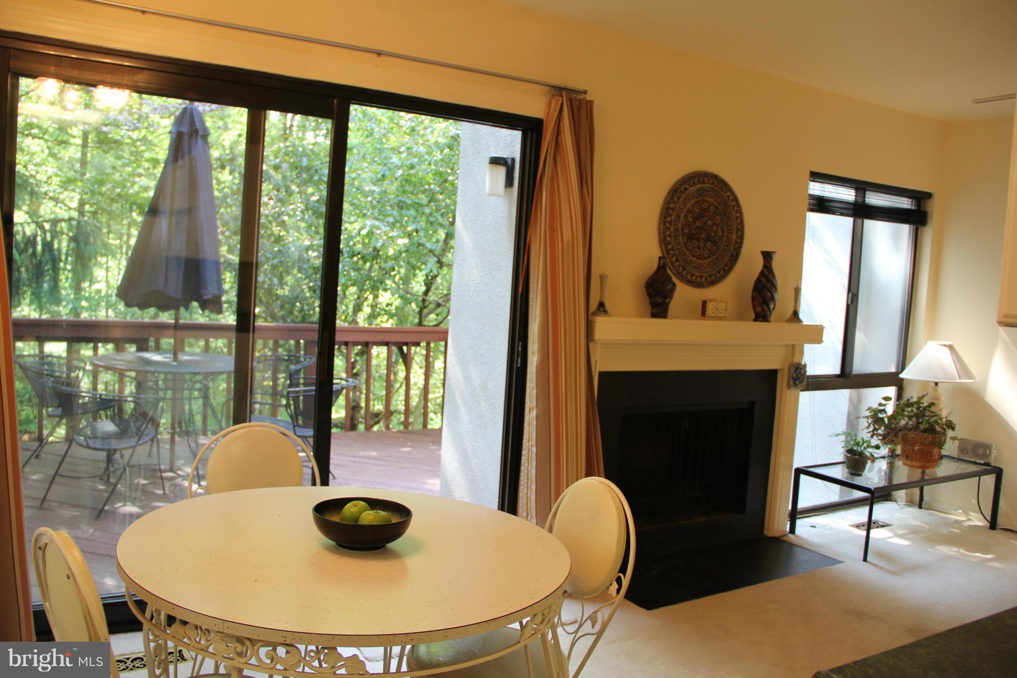 11724 Decade Court Reston, VA 20191 - Photo 11 of 28 Family Room