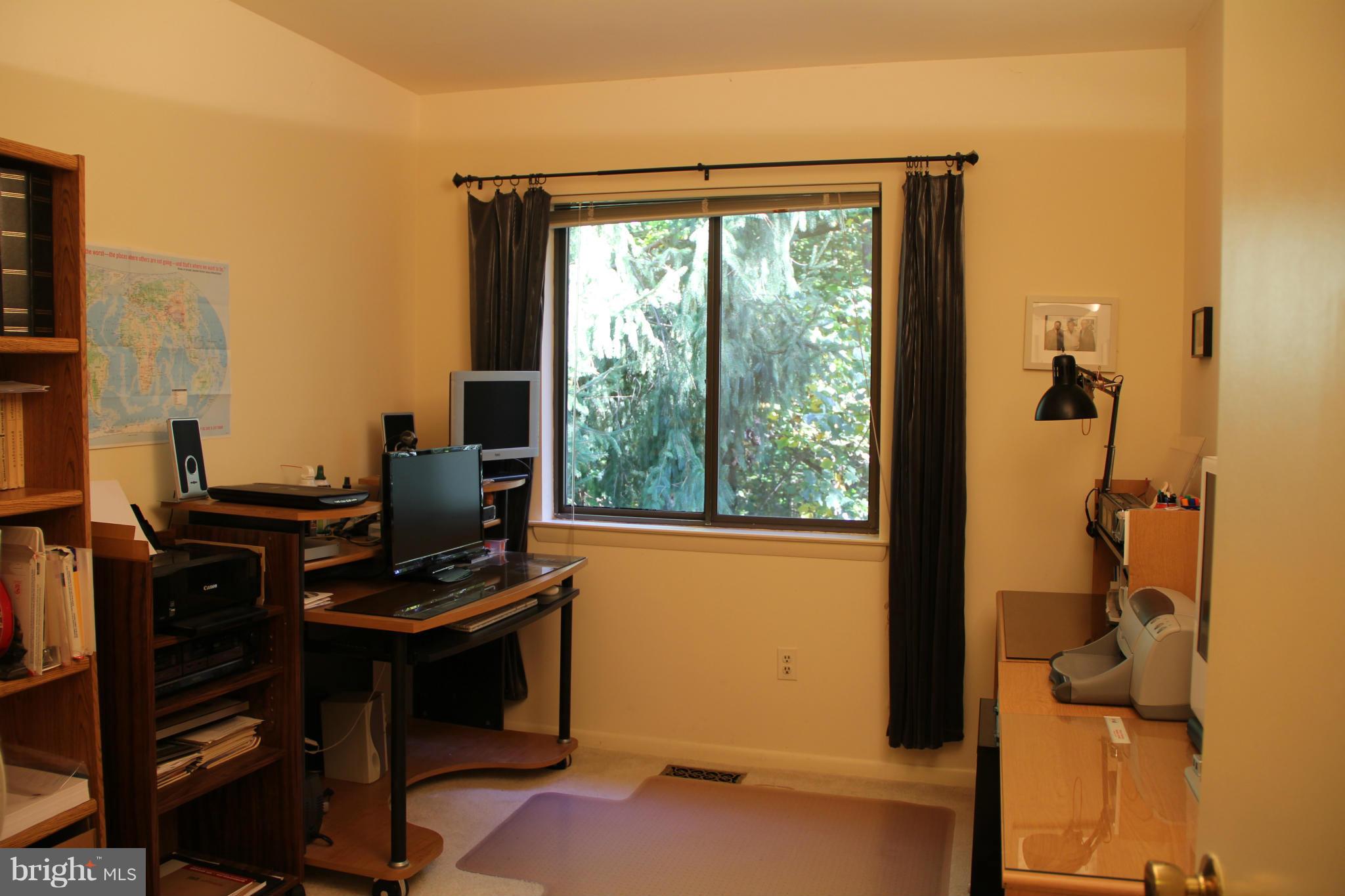 11724 Decade Court Reston, VA 20191 - Photo 21 of 28 Bedroom