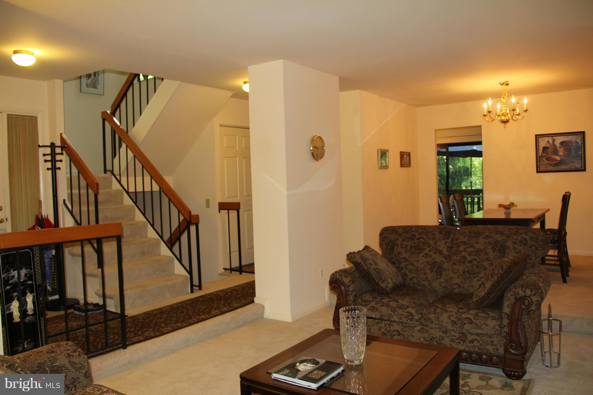 11724 Decade Court Reston, VA 20191 - Photo 7 of 28 Interior (General)